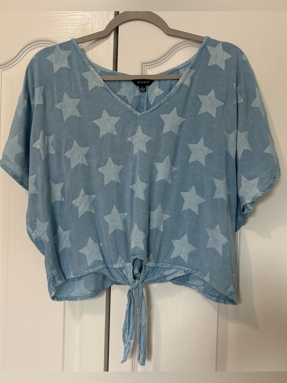Star-Print Light Blue Tie-Front Women's Top Size Large